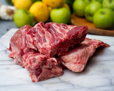 Свинина на кости охлаждённая 1 кг - купить в Махалотлях